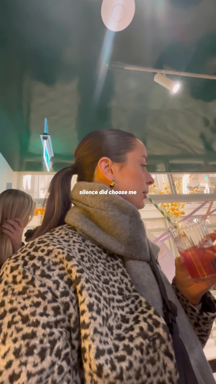 Instagram post by @celinastephens0n for Facetheory. Caption reads: #wecandohardthings !!! and were doing lots of them....