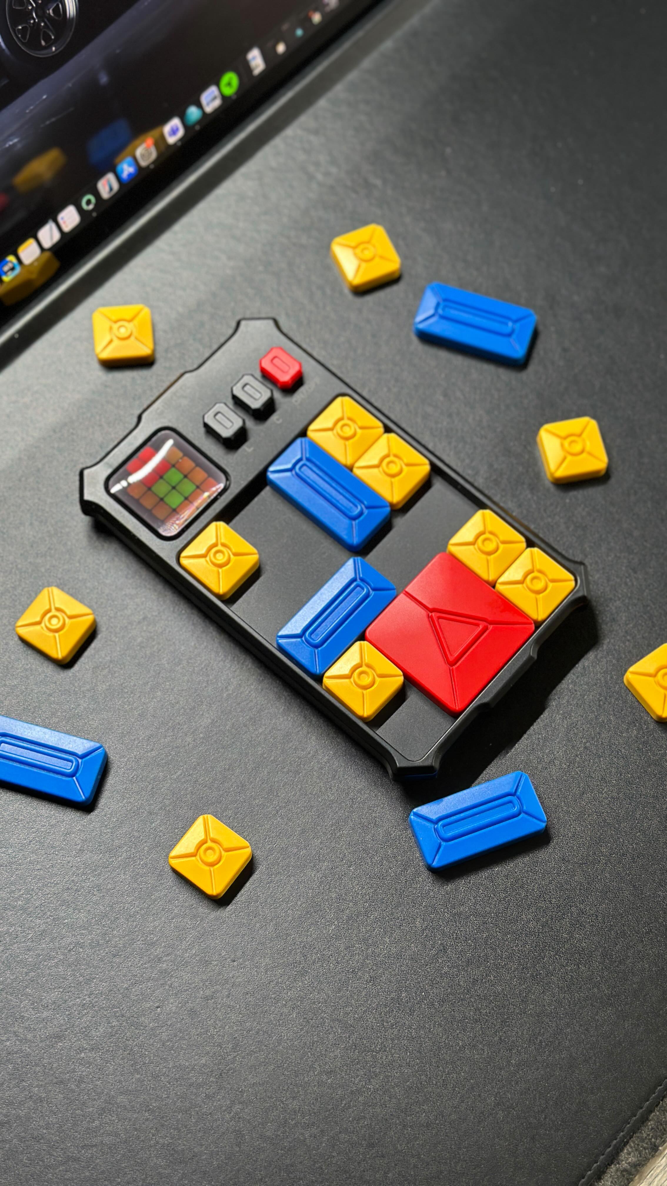 Instagram post by @techngneer for GiiKER. Caption reads: Just picked up the @giikerglobal Super Slide and....