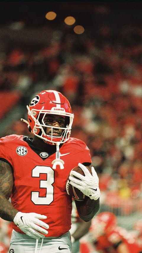 Instagram post by @georgiacfb for Wingstop. Caption reads: [...] handle business and make this run....