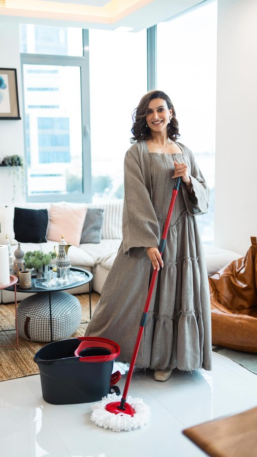 Instagram post by @ebtisam.aloumi for Vileda. Caption reads: “Fast. Easy. Efficient. Vileda – Because your time....