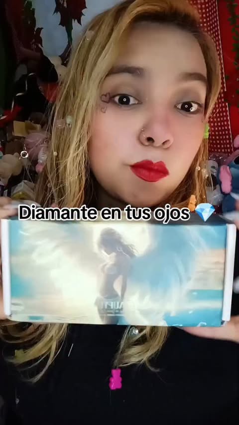 Instagram post by @maricarmen_princesita_15hndz for BEAUEYE. Caption reads: Realza tu mirada con @beaueye_offical pestañas....