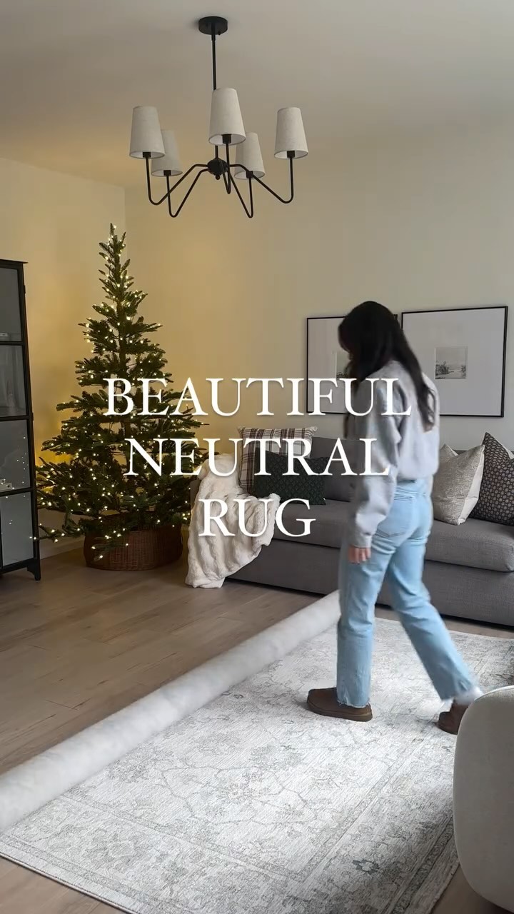 Instagram post by @havrillahome for RugsUSA. Caption reads: 🔗🔗Comment VINTAGE for a link!  This beautiful....