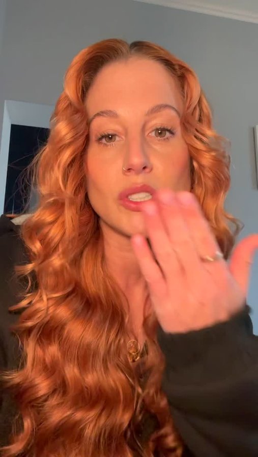 Instagram post by @_ali.bromley for PAPYRUS. Caption reads: I’m supporting @papyrus_uk in their emergency....