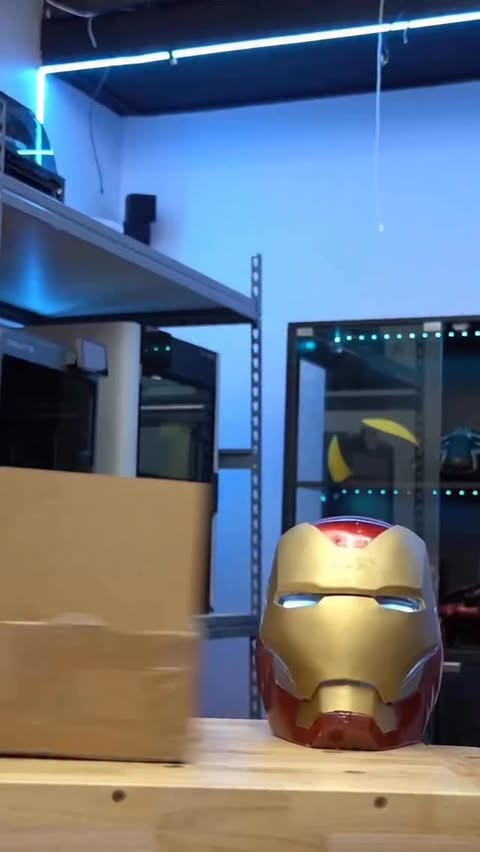 Instagram post by @robbiedoesthingz for PCBWay. Caption reads: @pcbway and I did THIS 👀👀 #pcbway #marvel....