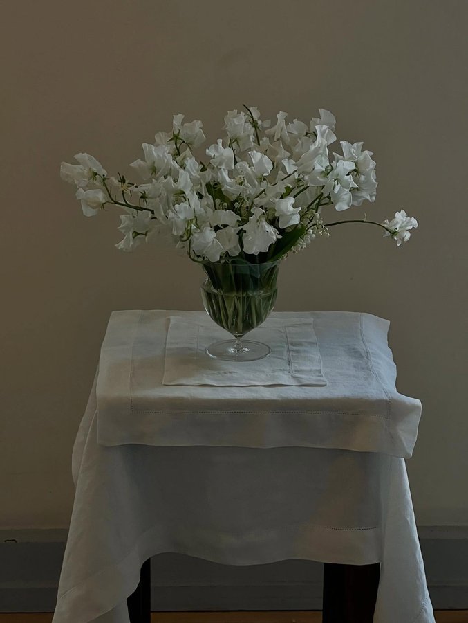 Instagram post by @hannastefansson for ferm LIVING. Caption reads: Annonce • One day of 3 days of design 🖤 Love....