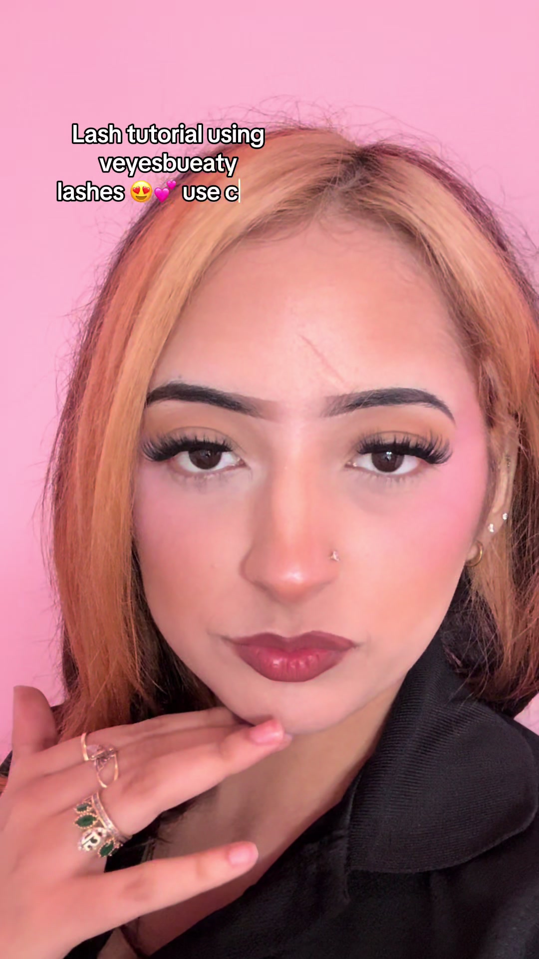 TikTok post by @lamexicanitakarina for VeyesBeauty. Caption reads: @VEYESBEAUTY #fyp #lashes #clusters #xyzbca [...].
