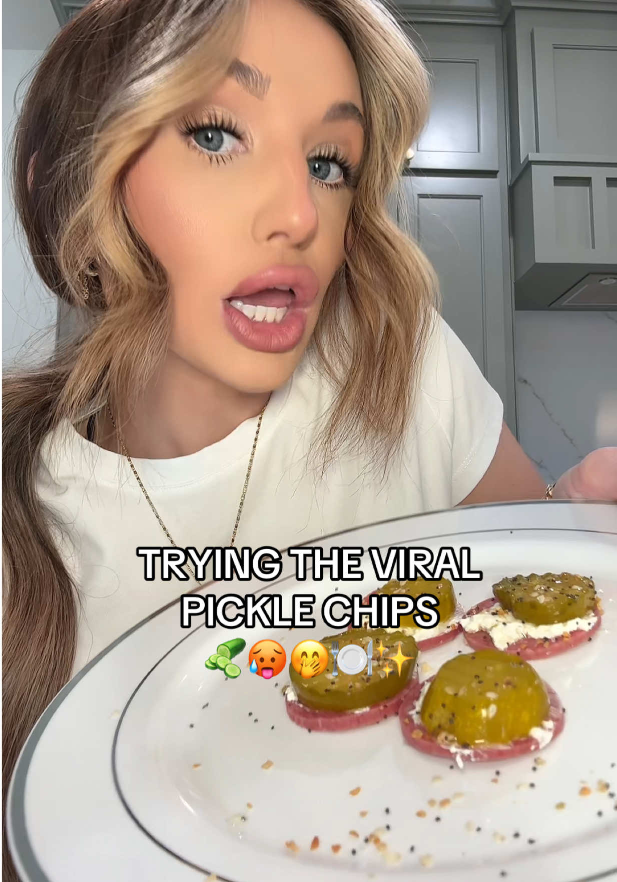 TikTok post by @sydneyrenayeverhart for Bloom Nutrition. Caption reads: [...] obsessed with the new @Bloom Nutrition....