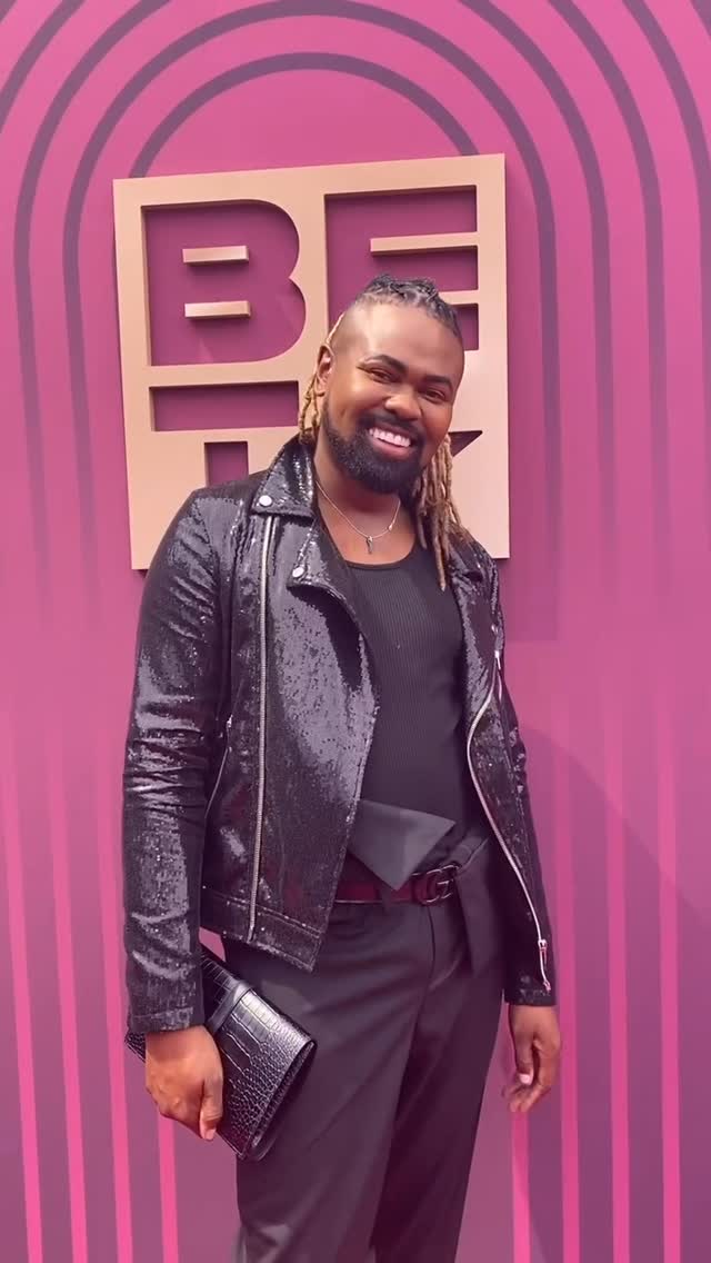 Instagram post by @onealappeal for Tiktok. Caption reads: 🚨 BREAKING NEWS! 🚨

I’m officially hosting the....