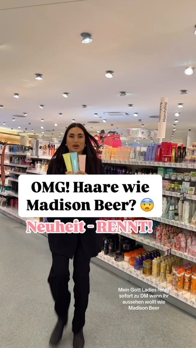 Instagram post by @melissaableidinger for NEQI. Caption reads: [...] #hairglosstreatment #dm #dmneuheiten #neqi....