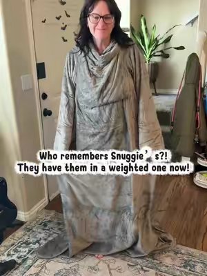TikTok post by @karbear138 for Snuggie. Caption reads: [...] like me, I linked it right here....