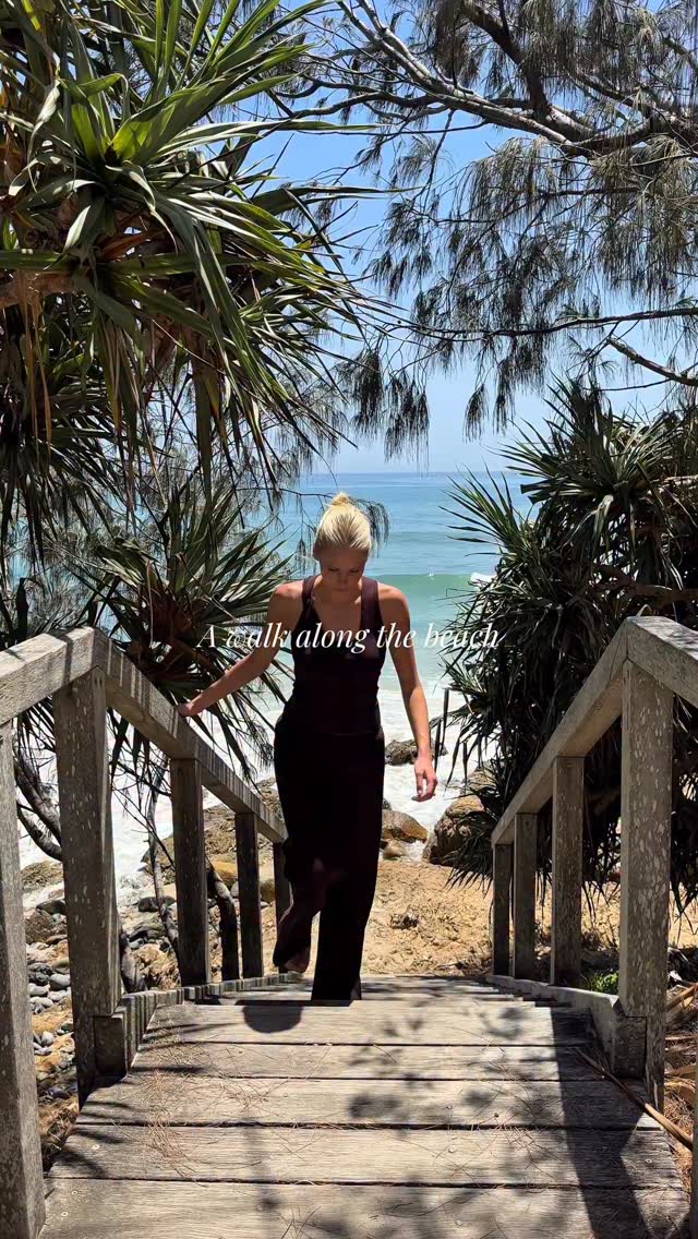 Instagram post by @annalisedalins_ for Witchery. Caption reads: What I wore during my holiday @witcheryfashion....