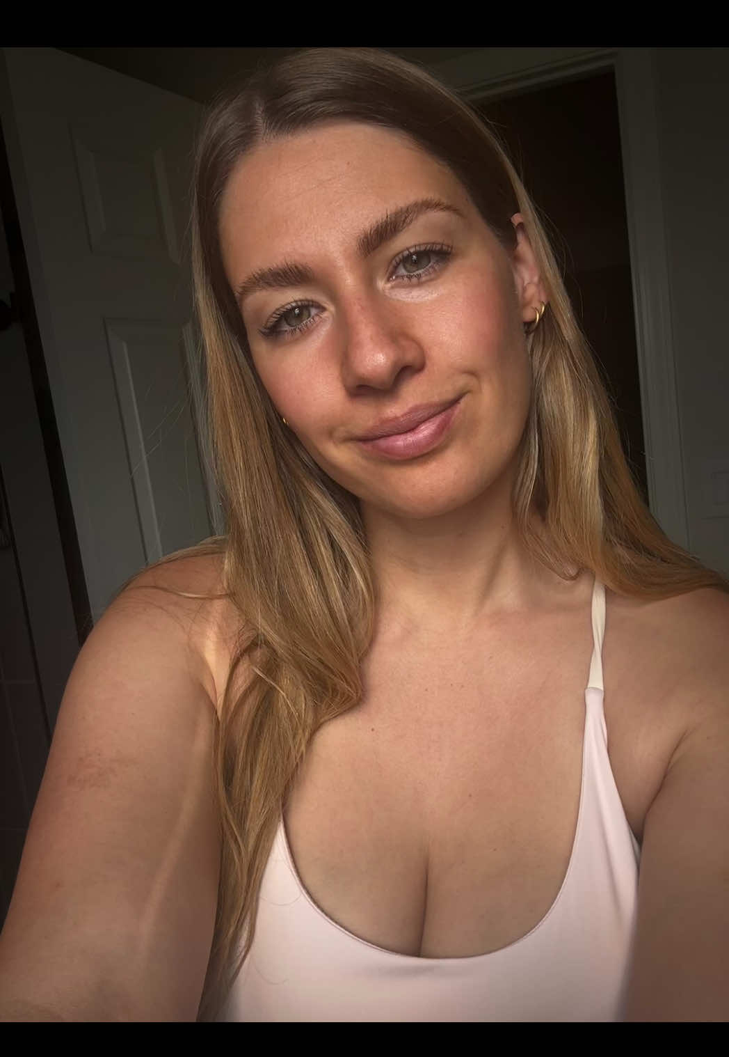 TikTok post by @kiahcuatt for Beauty by Earth. Caption reads: [...] #bronze #glowyskin #skincare @Beautybyearth.