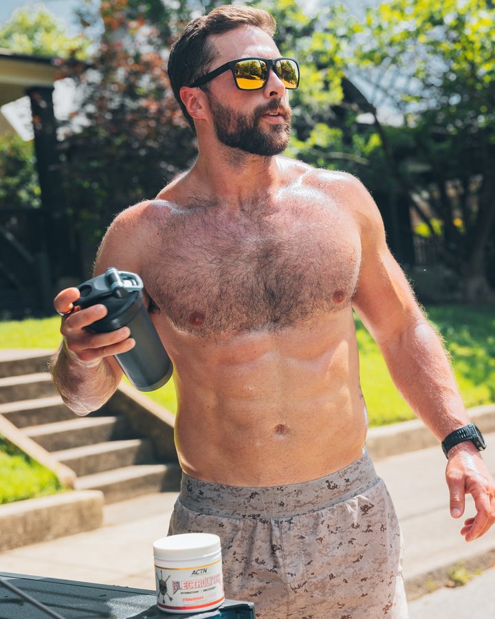 Instagram post by @nickosully for ROKA. Caption reads: Sunshine, Sweaty Miles, and ACTN Strawberry....