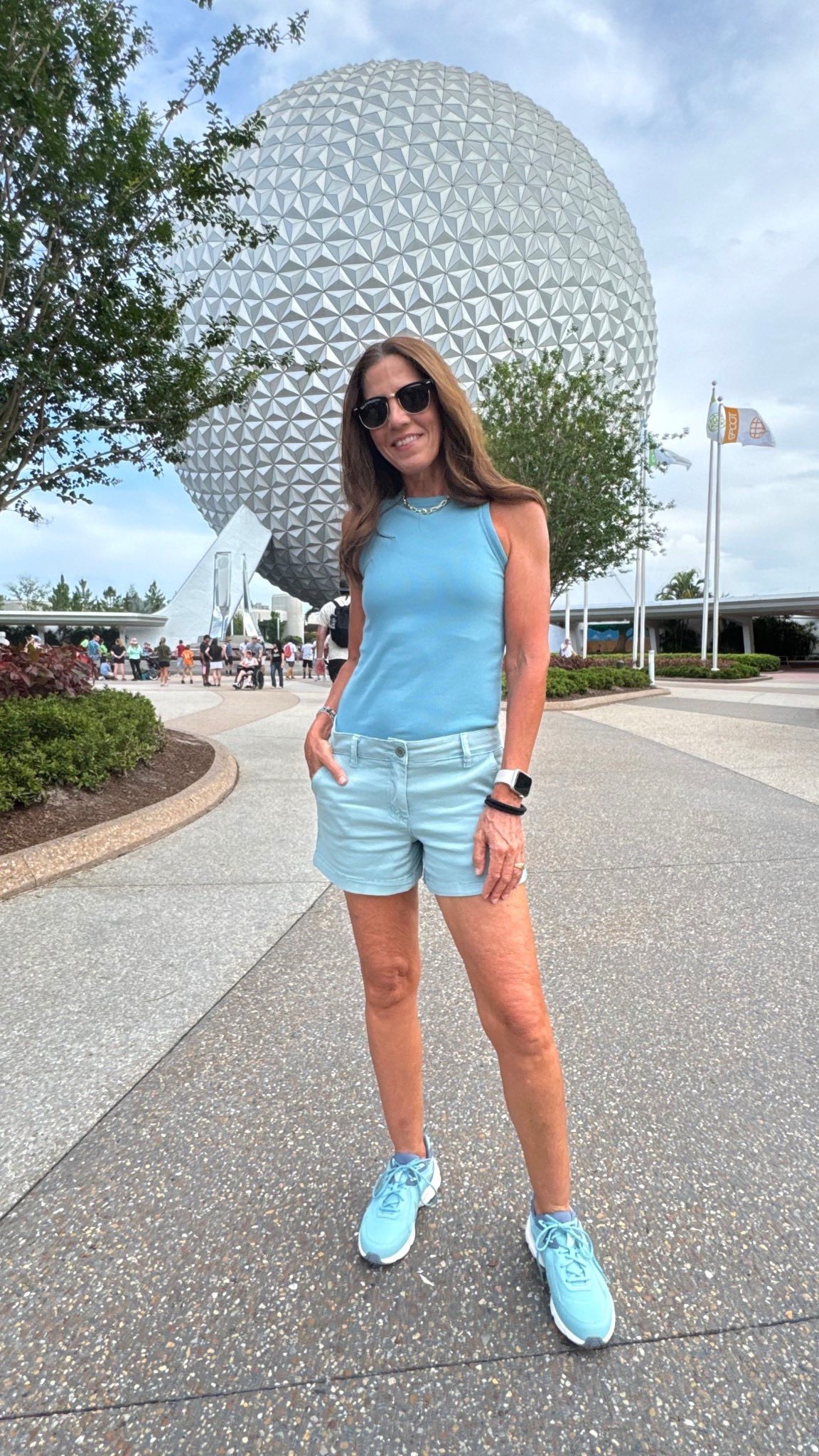 Instagram post by @emilysarmo for Melinda Maria. Caption reads: [...] I’m also wearing my newest....