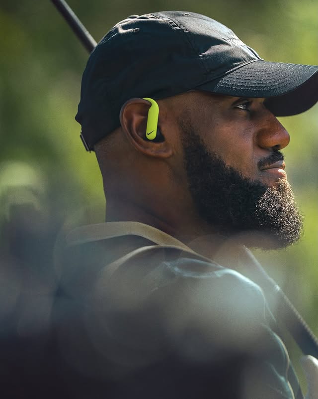 Instagram post by @kingjames for Beats by Dre. Caption reads: Keep your head in the game. ⛳️ The special-edition....