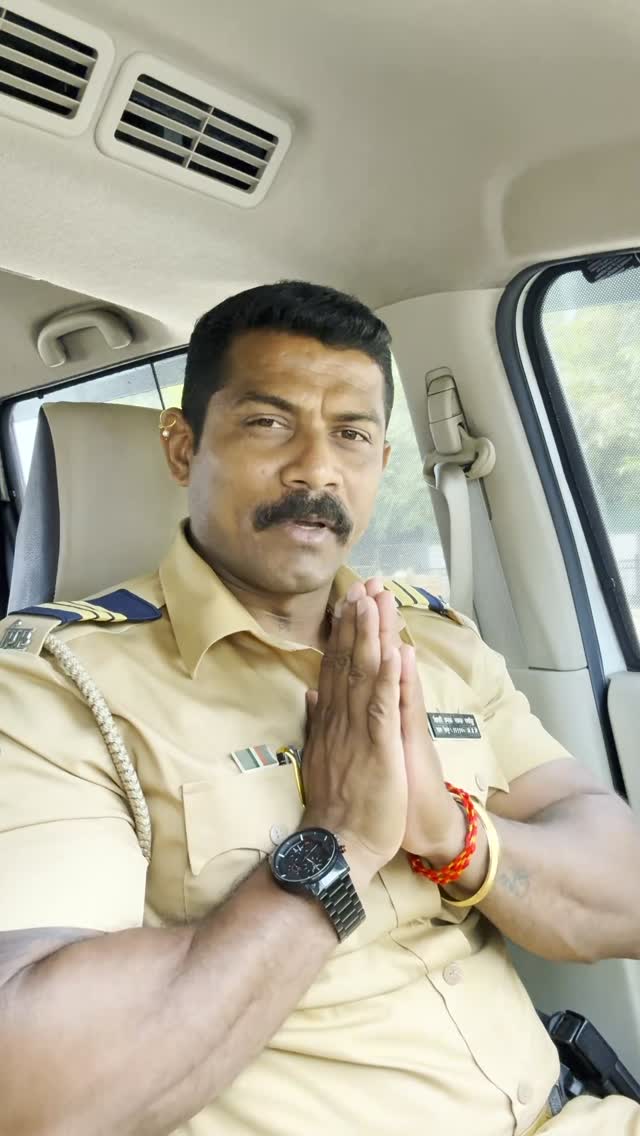 Instagram post by @copssushilk_18 for HDFC Bank. Caption reads: Anonymous reporting aasani se cybercrime....