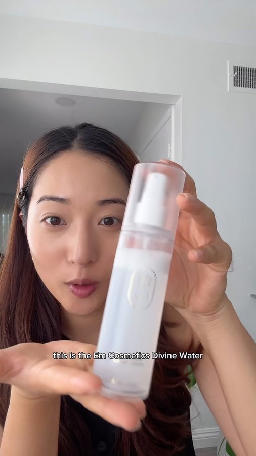 Instagram post by @sallykim7 for EM Cosmetics. Caption reads: [...] beauty product i’m obsesseddddd @emcosmetics....