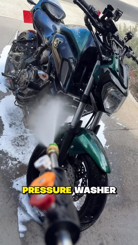 Instagram post by @yukio.gm for Giraffe Tools. Caption reads: This is by far the BEST upgrade I’ve added to the....