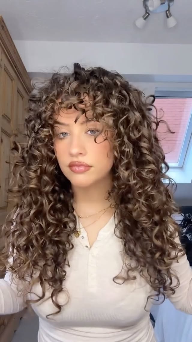 Instagram post by @libsherratt for CURLSMITH. Caption reads: [...] that love to your curls with the....