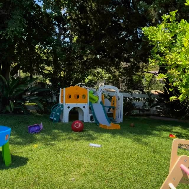 Instagram post by @brandontour for Hegen. Caption reads: #AD We’re obsessed with our Hegen bottles over....