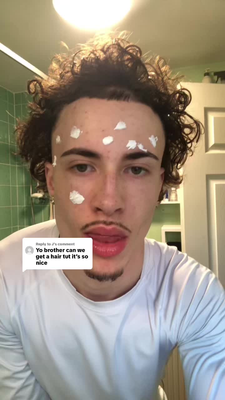 TikTok post by @mixedboy1235 for BSSET. Caption reads: Replying to @J @BSSET.