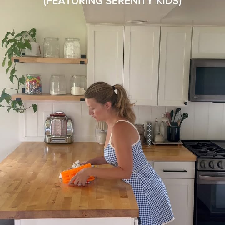 Instagram post by @cassiemhoffman for Serenity Kids. Caption reads: [...] They were so easy to make with the....