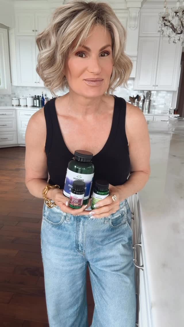 Instagram post by @oysterstopearls for Swanson Health. Caption reads: 🎉 GIVEAWAY TIME! 🎉

Want to win a year’s worth....