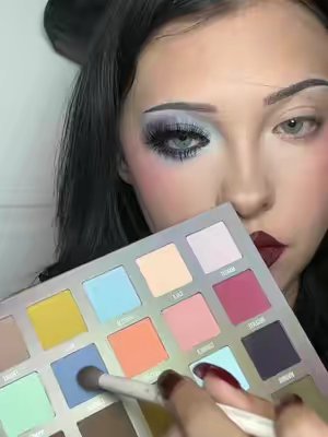 TikTok post by @autumnmarys for Blend Bunny Cosmetics. Caption reads: another look using @Blend Bunny Cosmetics x @Mei....