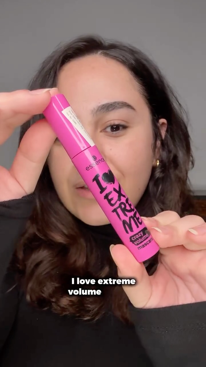 Instagram post by @marianghobreial for Essence Cosmetics. Caption reads: جربتوها مؤخرا ؟ @essence_cosmetics.arabia 
I love....