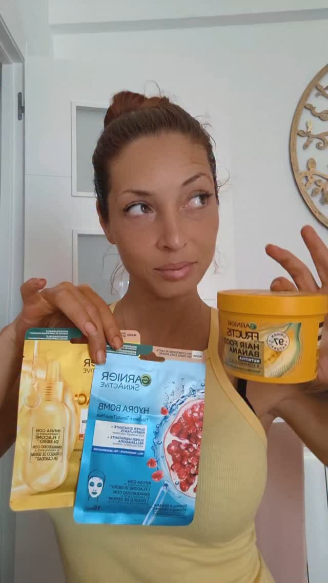 Instagram post by @estela_salma for Skeepers. Caption reads: 🌴GARNIER🌴
.
Mis favoritos de Junio de la mano de....