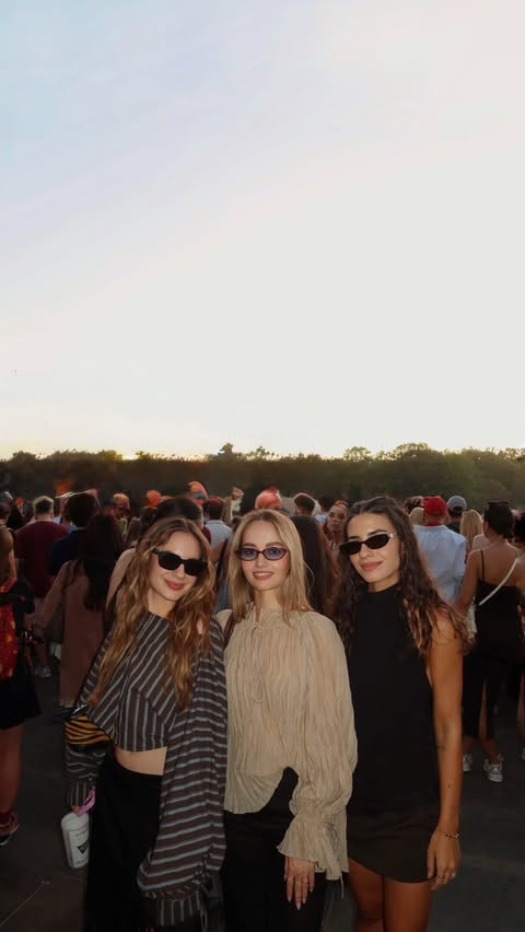 Instagram post by @zorapalkovics for Dyson. Caption reads: [...] / Festival ready with my dream team....