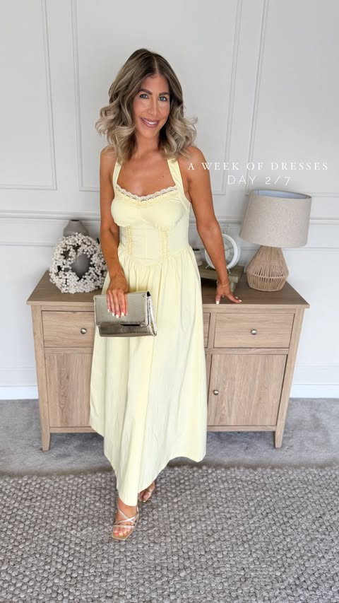 Instagram post by @kirstyannemarr for New Look. Caption reads: [...] a halter neck! It’s just beautiful 🌼....