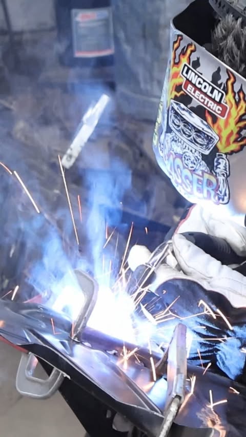 Instagram post by @giuseppesgarage for Lincoln Electric. Caption reads: [...] Progress on the Bug with Our....