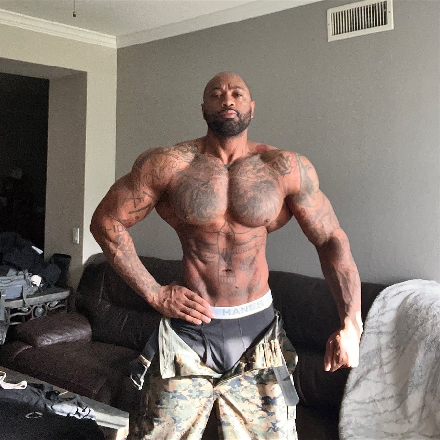 Instagram post by @chef_boyard_j for Rule One Proteins. Caption reads: [...] 

Sponsors:
@theironwilled....