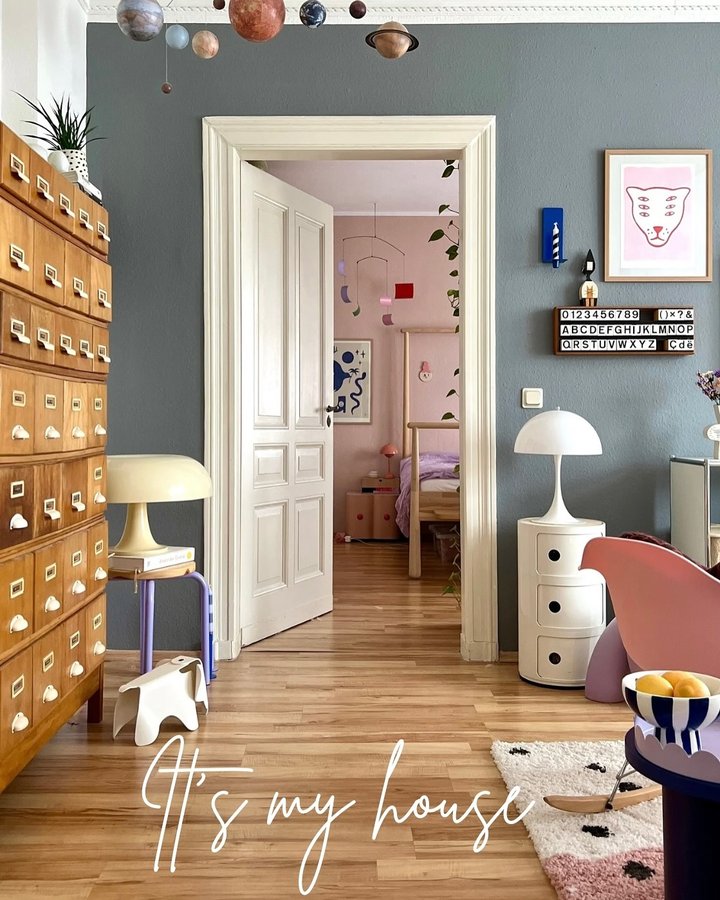 Instagram post by @colourior for Apartment Therapy. Caption reads: It’s my house and I live here! Feel welcome!....