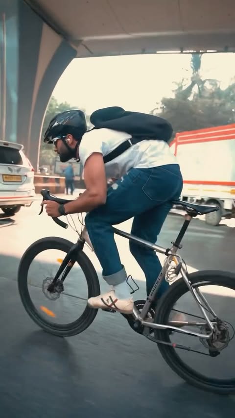 Instagram post by @mr_dakol for FIRE-BOLTT. Caption reads: Aero Drift from @fireboltt_ ✨ Plug in, vibe out,....
