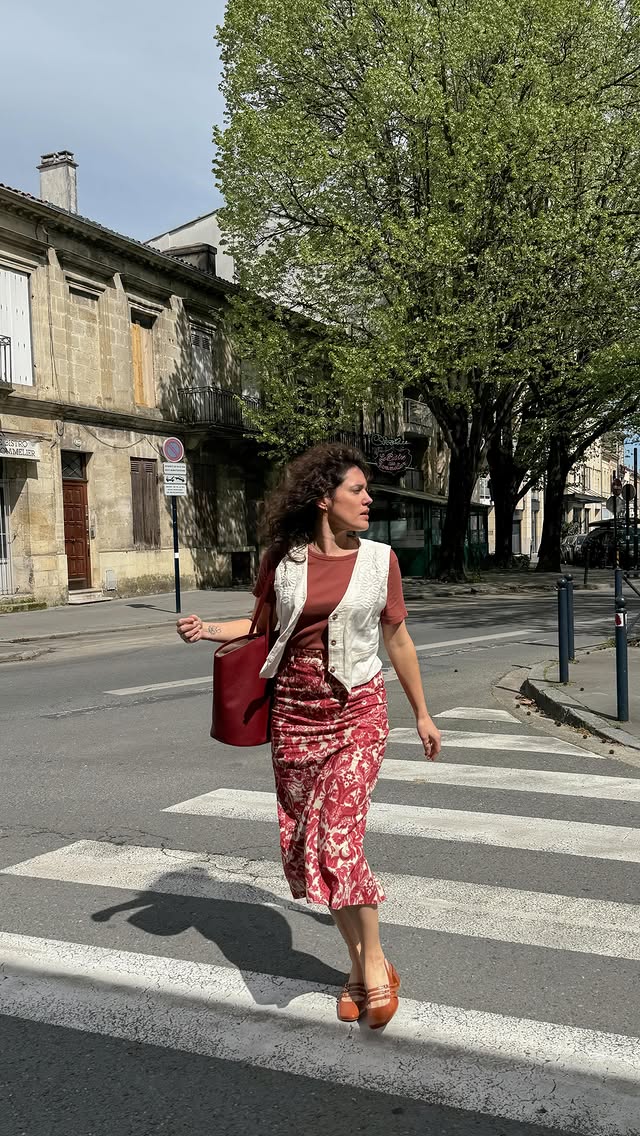 Instagram post by @annelauresmd for Petit Bateau. Caption reads: [...] 🌶️ Pyj @yse_paris TENUE : T-shirt....