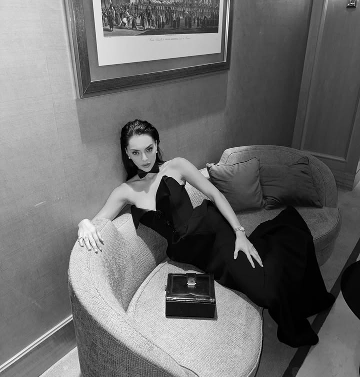 Instagram post by @skutlubey for Alfabeta. Caption reads: 🗯️🗯️ @alemdergisi #reklam.