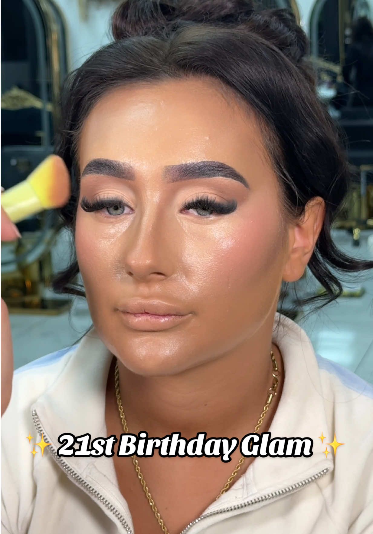 TikTok post by @_annagbeauty_ for HNB Cosmetics. Caption reads: 21st Birthday Glam using all my favourites 💕✨....