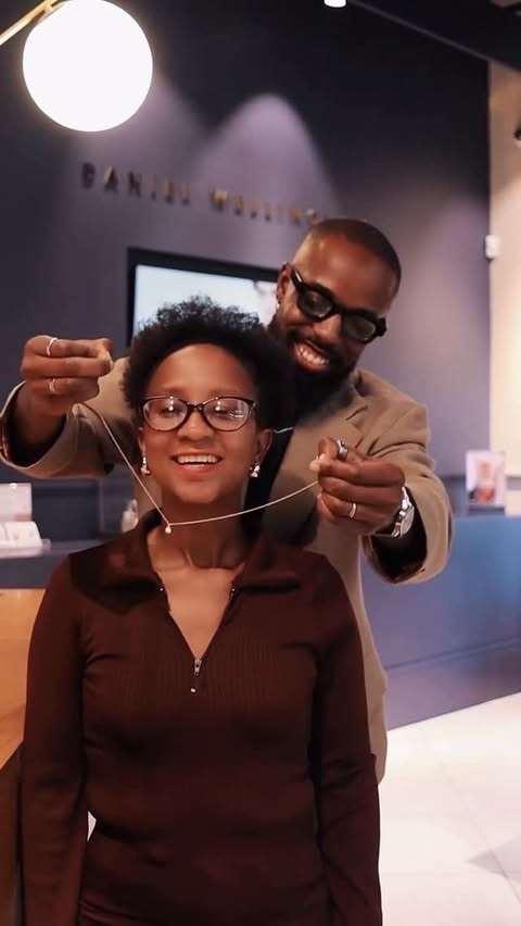 Instagram post by @broigbo for Daniel Wellington. Caption reads: [...] just that and headed over to the Daniel....
