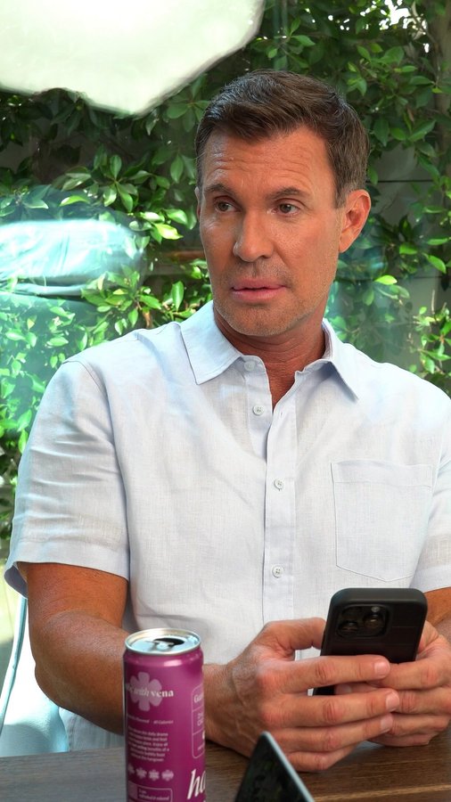 Instagram post by @jljefflewis for Vena CBD. Caption reads: Less hangover, more inner peace. My therapist....