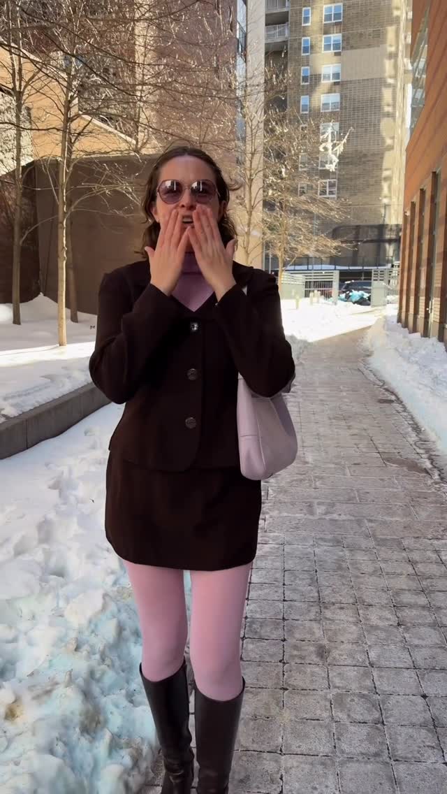 Instagram post by @kelleyheyer for Poshmark. Caption reads: Dream collab with @poshmark ! Feeling NYFW ready....