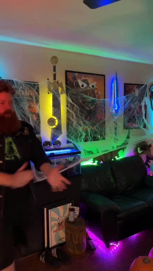 Instagram post by @touchpadwarrior for SteelSeries. Caption reads: [...] new stuff use the thing in my bio. Thank you....