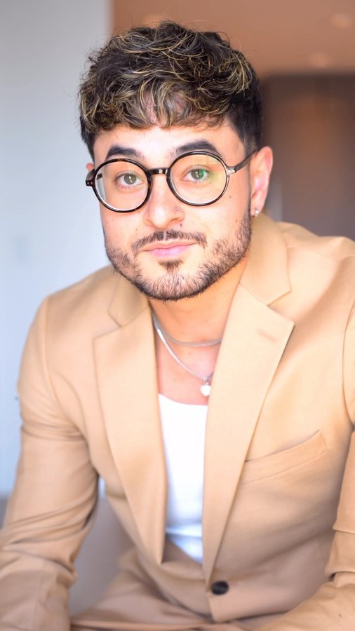 Instagram post by @jeffxcarandang for Clearly. Caption reads: @clearlyca always keeps me on 🔒 with my eyewear.....