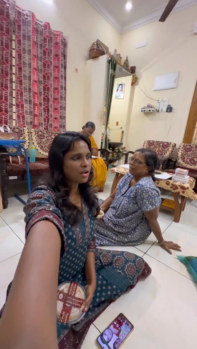 Instagram post by @thetomboyskitchen for Swiggy. Caption reads: THE GREAT GUINDY SHOW CAPMAIGN @swiggyindia....