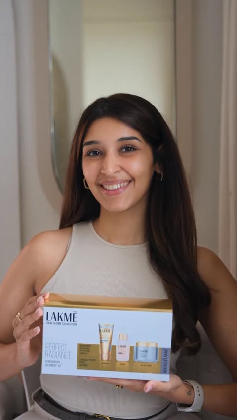 Instagram post by @honeysheth for Lakmé Salon. Caption reads: [...] that deep reset it craves with the Lakmé....