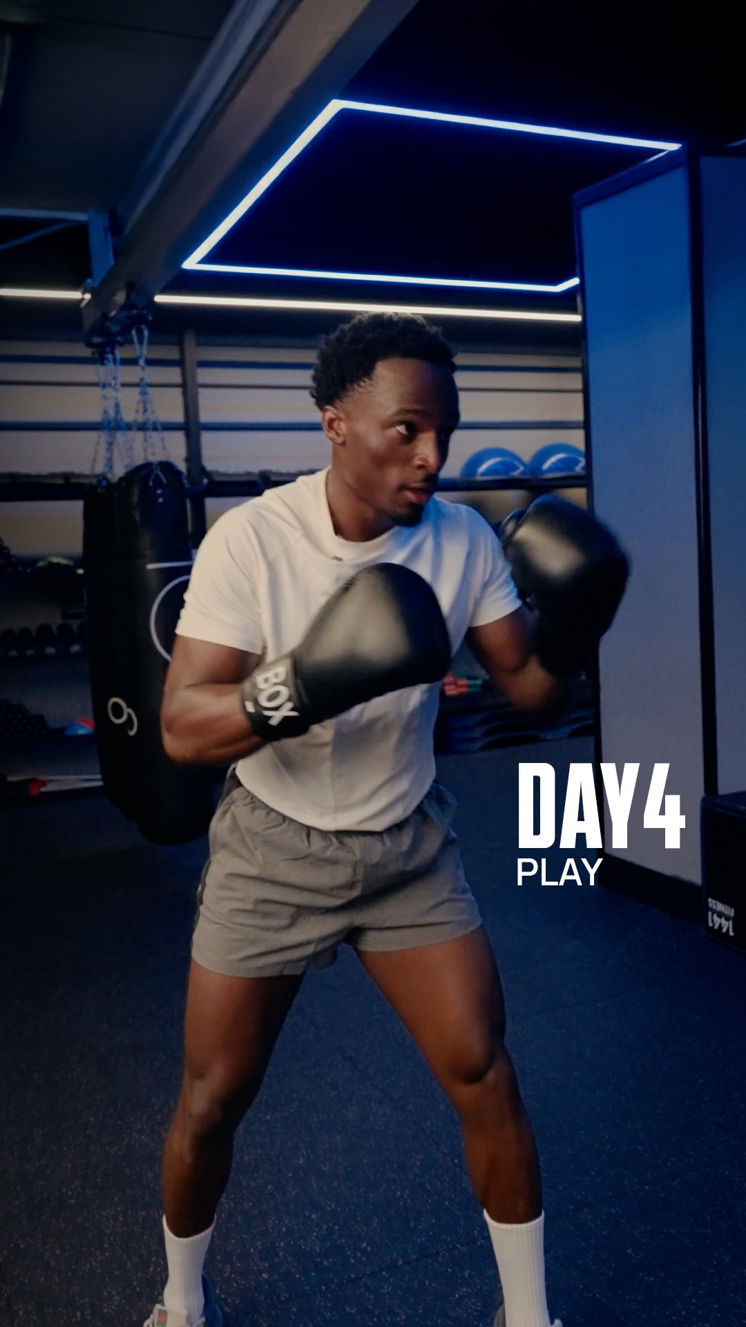 Instagram post by @700padelandfitnesshub for SQUATWOLF. Caption reads: Day 4. Gloves on 🥊

Today’s about throwing....