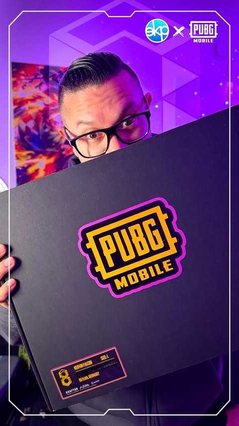 Instagram post by @ekpgaming for PUBG MOBILE. Caption reads: PUBG Mobile me envió estos regalitos por su 8vo....
