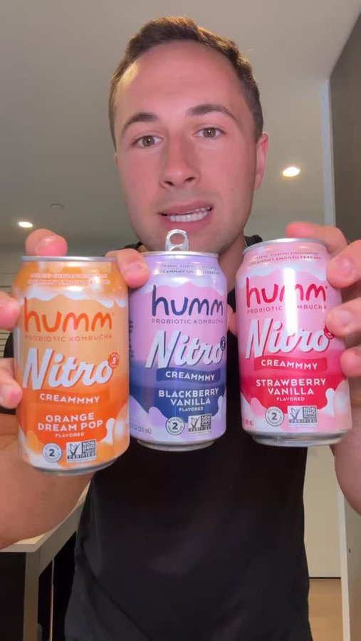 Instagram post by @healthwithhunter for Humm Kombucha. Caption reads: You guys know I love my beverages so when I find a....