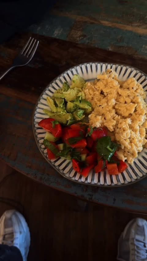 Instagram post by @phoenix._.s_ for MyFitnessPal. Caption reads: I also use @myfitnesspal to track my macros [...].